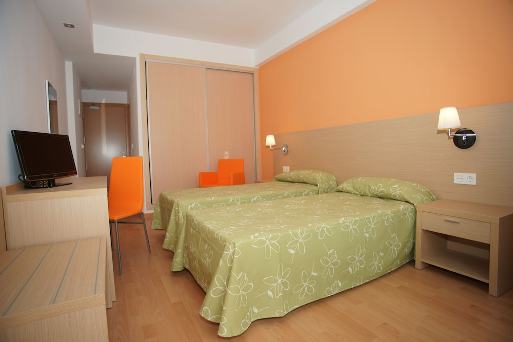 Triple Room (2+1) photo 2