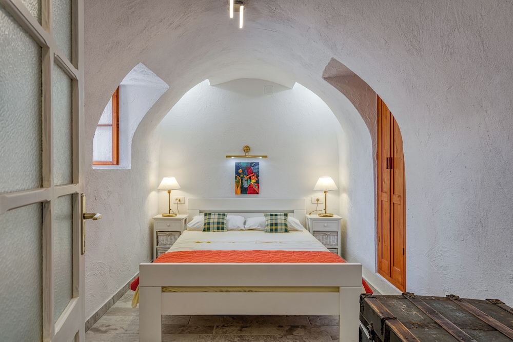 Family Apartment, Multiple Bedrooms (Stella Maris)