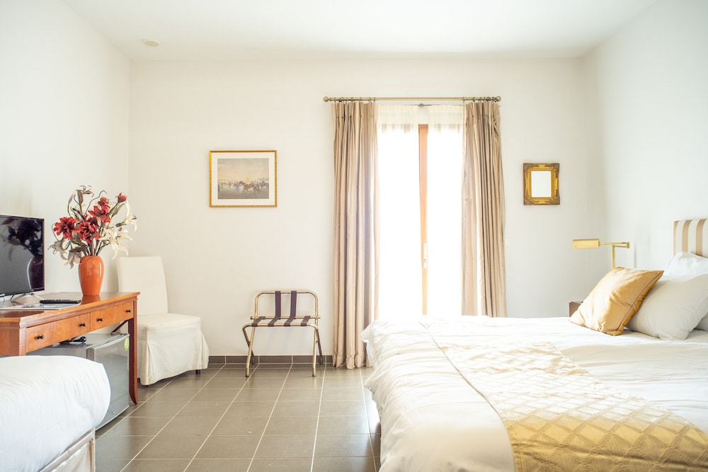 Triple Room, Partial Sea View photo 1