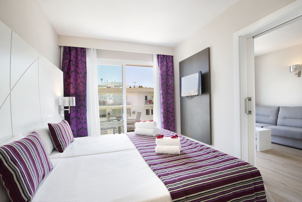 Suite, Terrace (3 Adults)