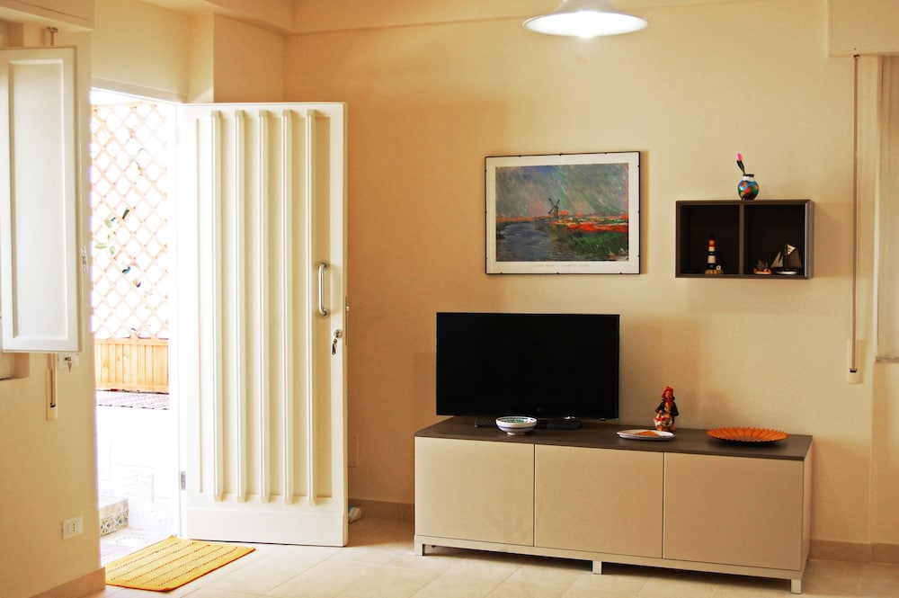 Apartment, 2 Bedrooms (Via S. Stefano del Sole, 9 - Sol Aran) photo 1