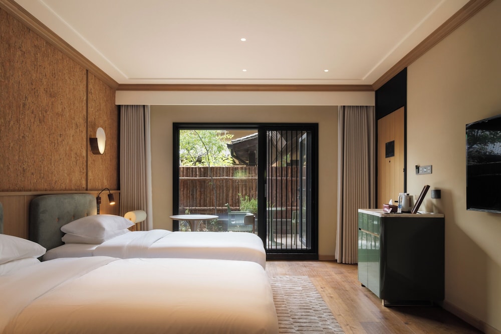 Comfort Twin Room, Courtyard View