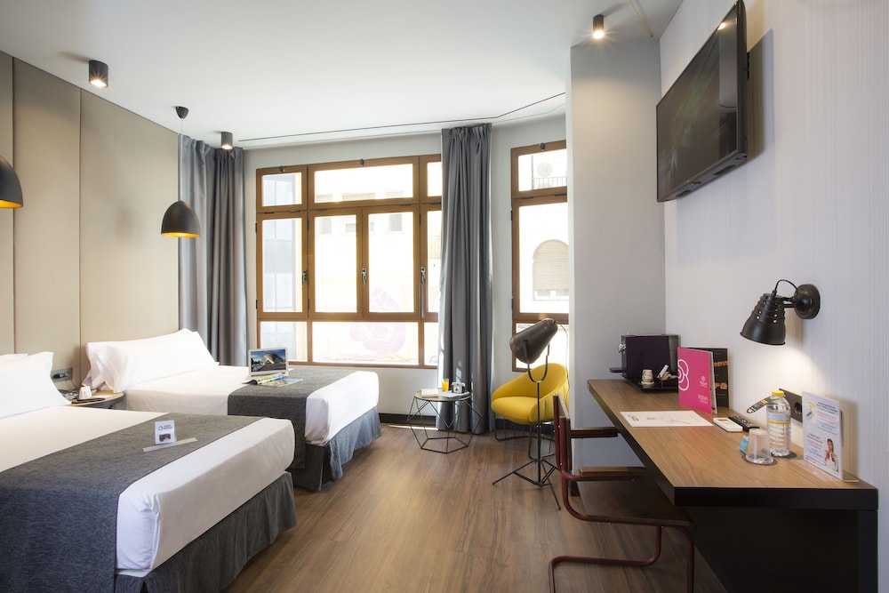 Premium Twin Room