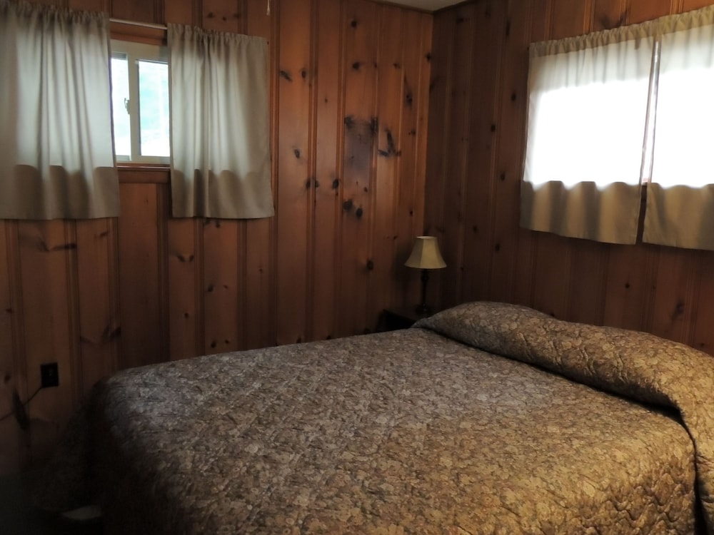 Standard Room, 2 Bedrooms, Non Smoking (Lakeside Two Bedroom Cottage) photo 2
