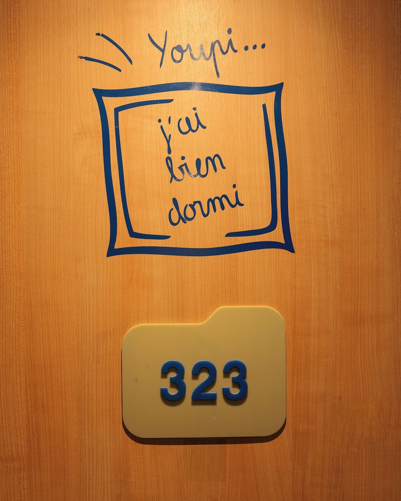 Standard Double Room - Photo 2