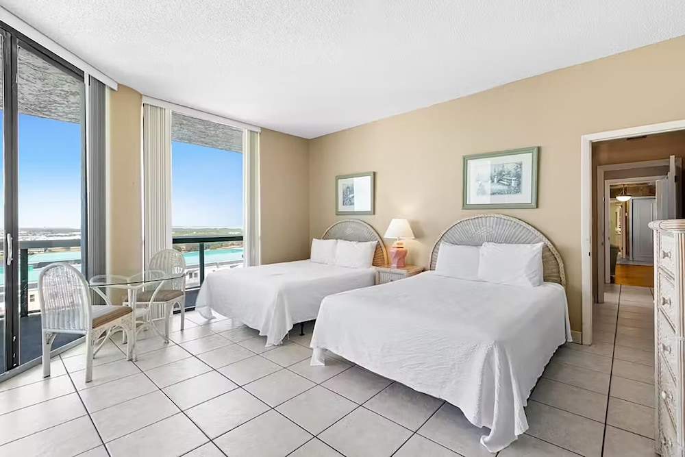 Condo, Multiple Beds (Surfside Resort #1508B)