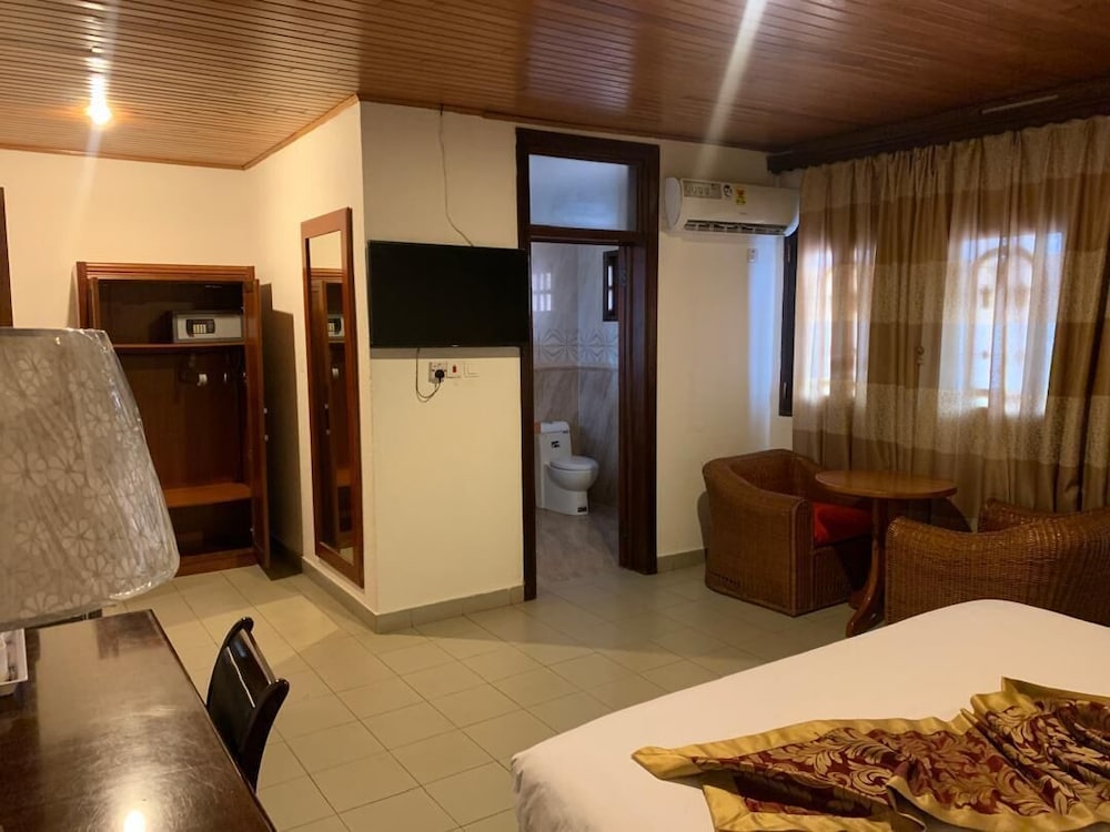 Deluxe Twin Room, City View photo 2
