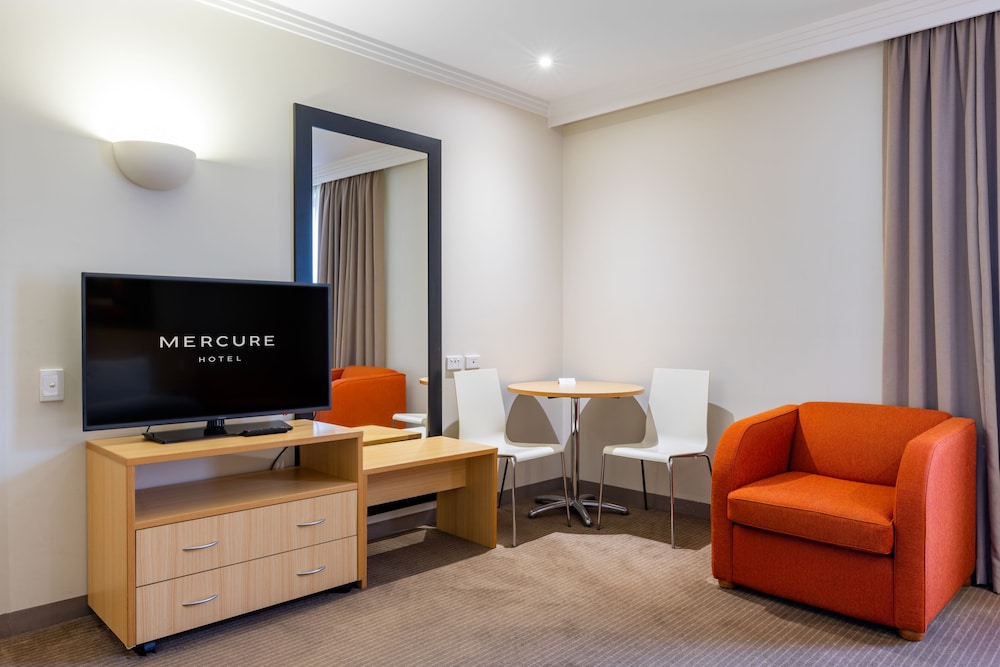 Standard Room, 2 Twin Beds - Photo 1