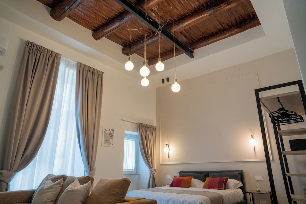 Family Room, Balcony
