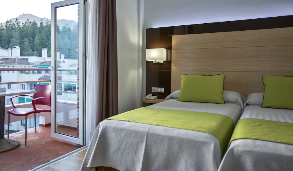 Superior Double Room - Photo 3
