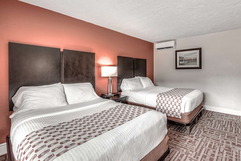 Room, 2 Double Beds, Accessible, Balcony (Hearing) - Photo 3