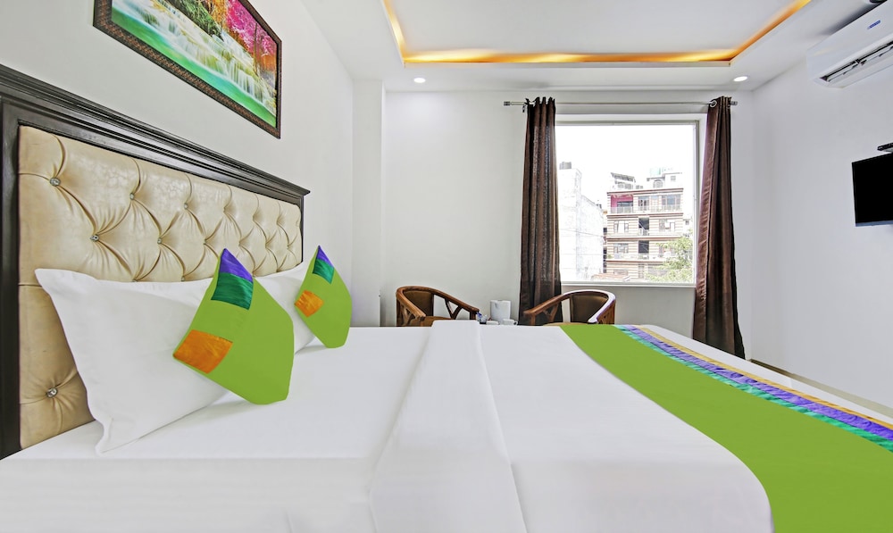 Deluxe Double Room photo 3