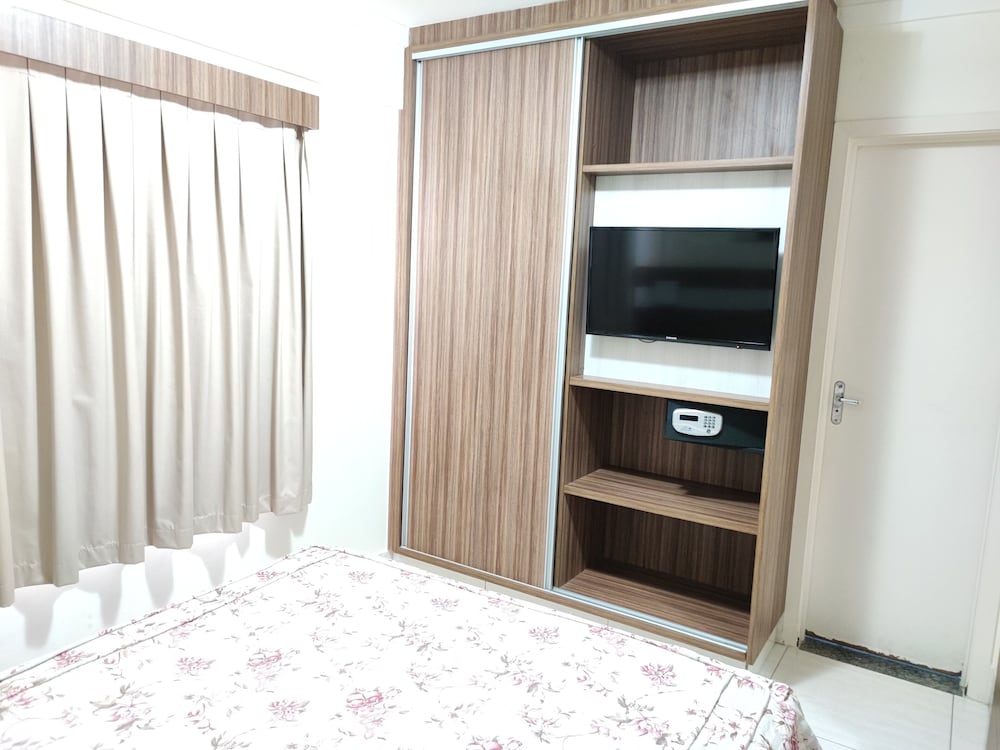 Basic Apartment photo 1