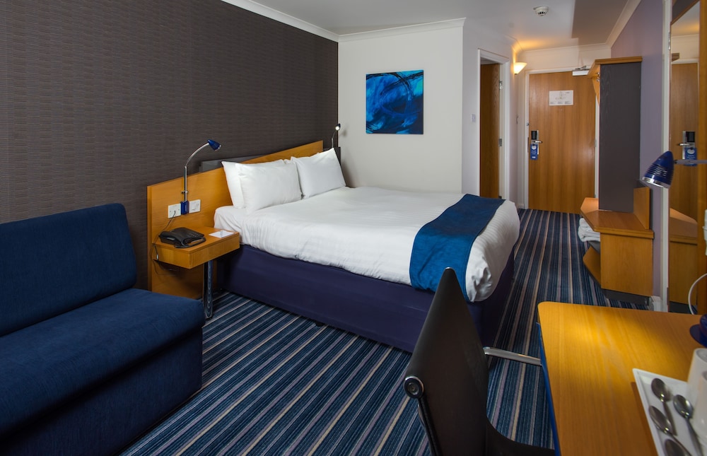 Standard Room, 1 Double Bed With Sofa Bed photo 3