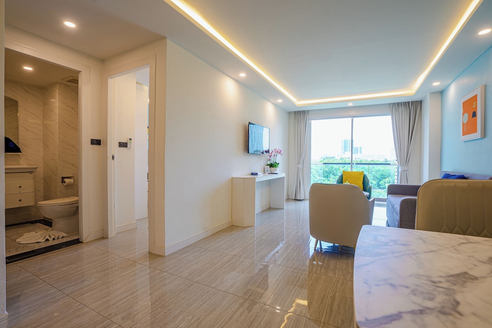 2 Bedroom Family - Photo 4