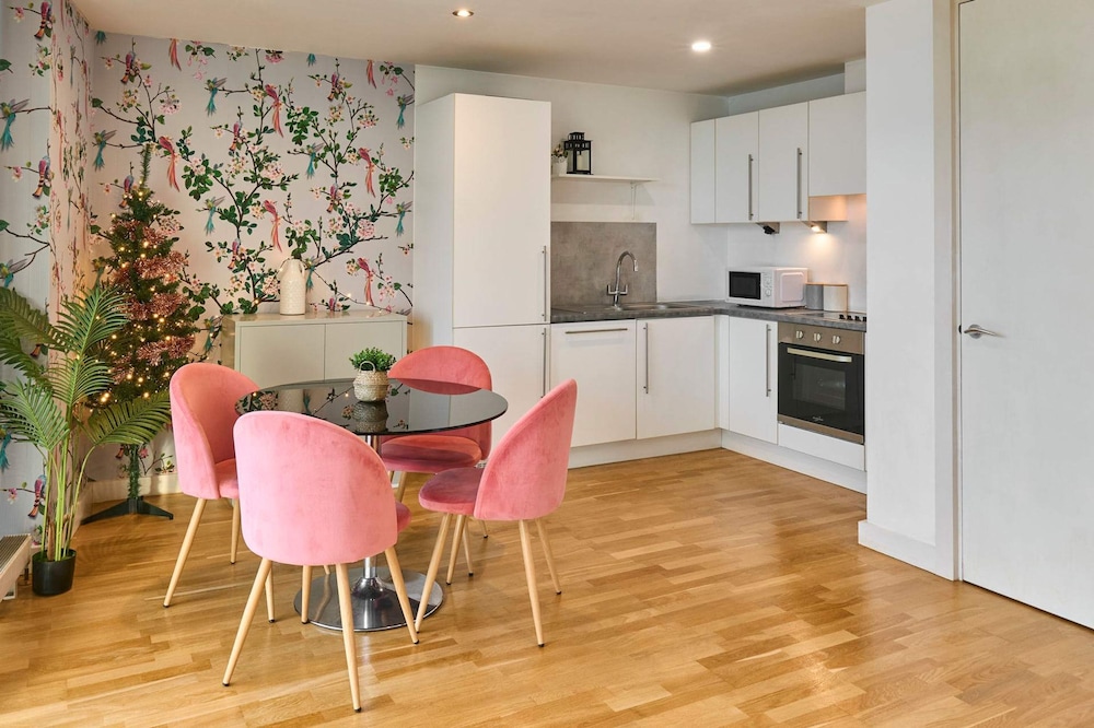 Host Stay - Kanaludsigt Lejlighed, Billede 2