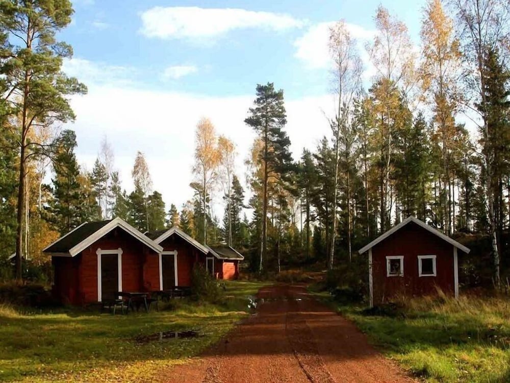 Standard Cabin photo 2