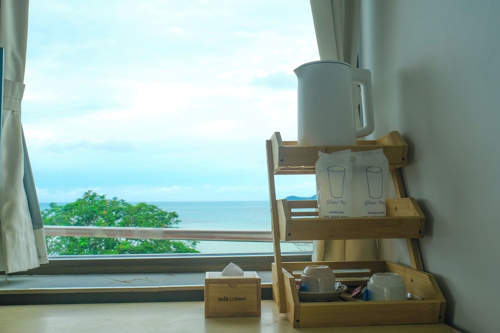 Deluxe Seaview - Photo 7