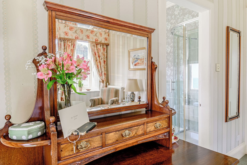 Superior Double or Twin Room, Sea View photo 1