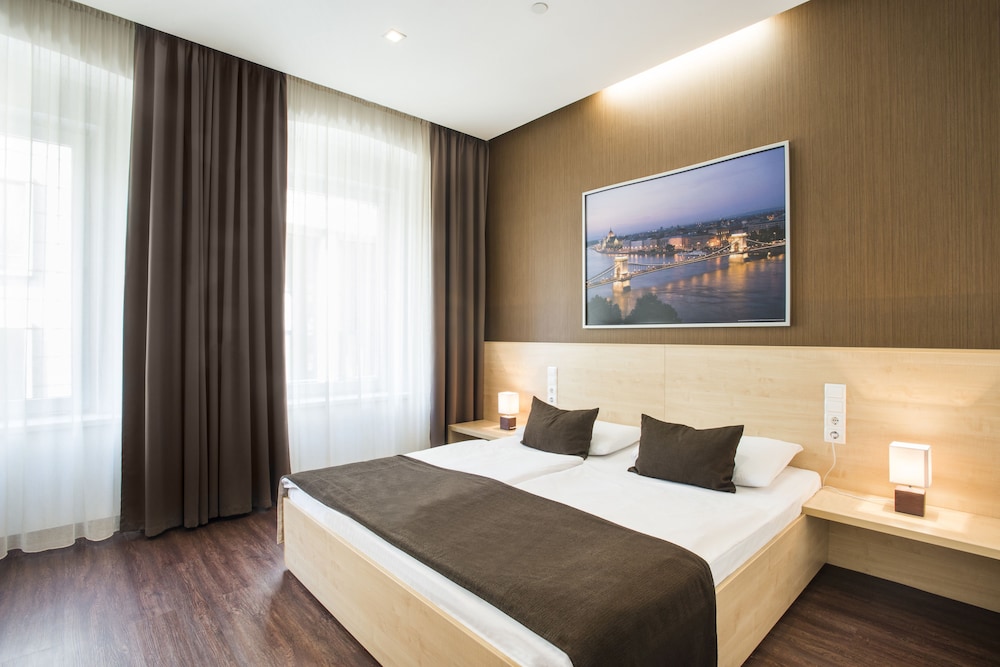 Standard Double or Twin Room