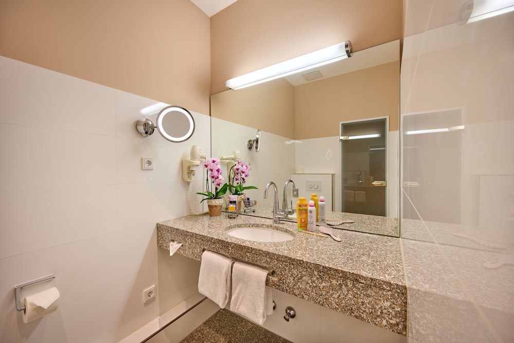 Triple Room - Photo 2