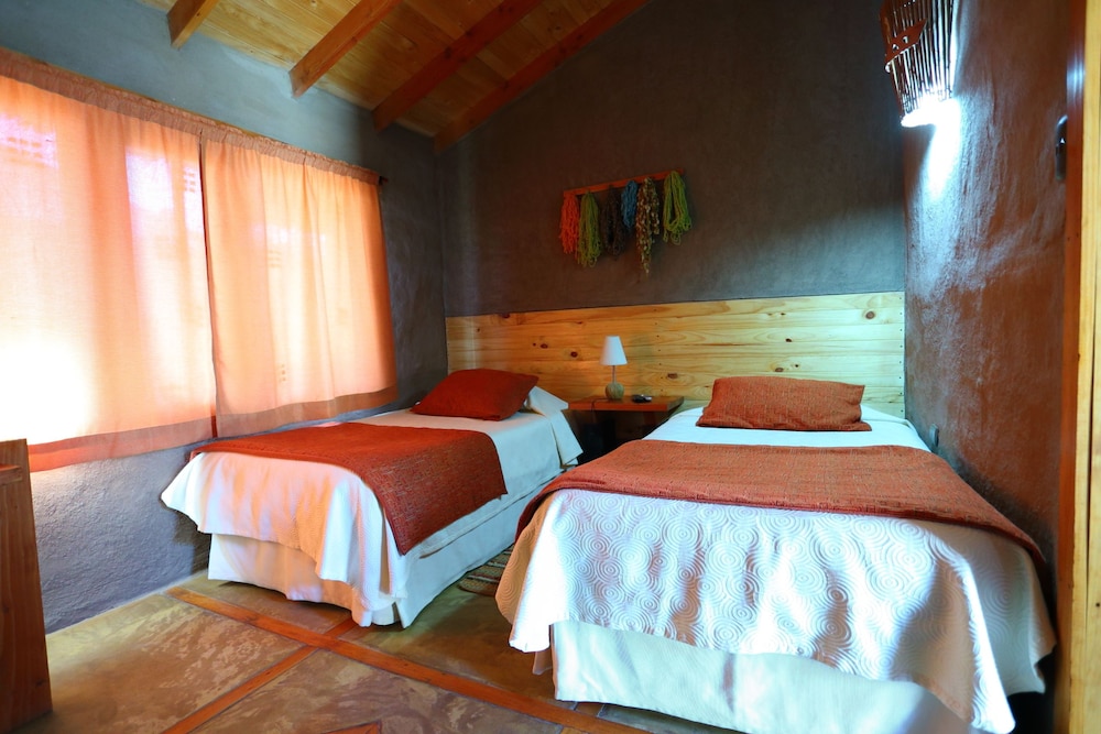 Standard Twin Room photo 2