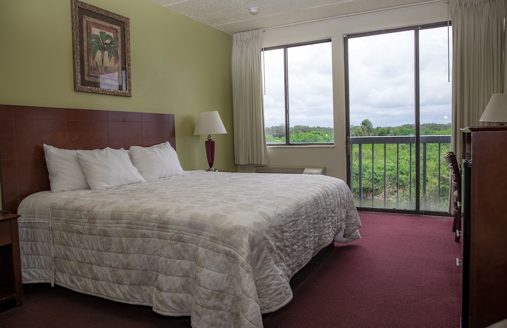 Double Room, Ensuite (King Handicap Accessible) photo 1