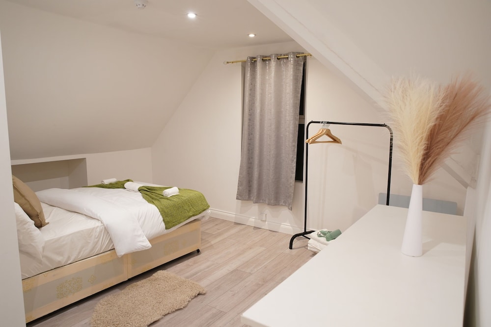 Luxury Apartment, Ensuite, Garden View (Luxury Space) photo 3