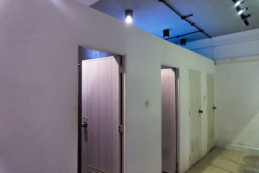 Shared Dormitory (8 beds) photo 3