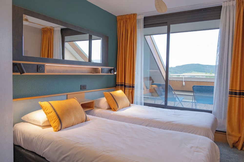 Standard Twin Room photo 1