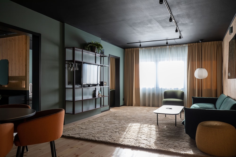 Exclusive Suite photo 1