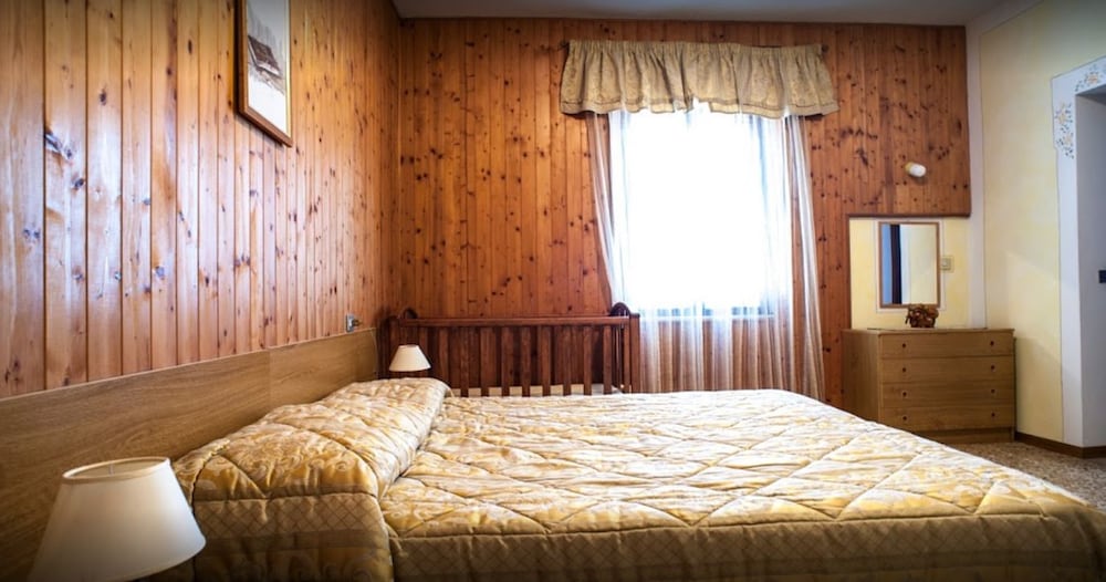 Triple Room, Mountain View photo 3