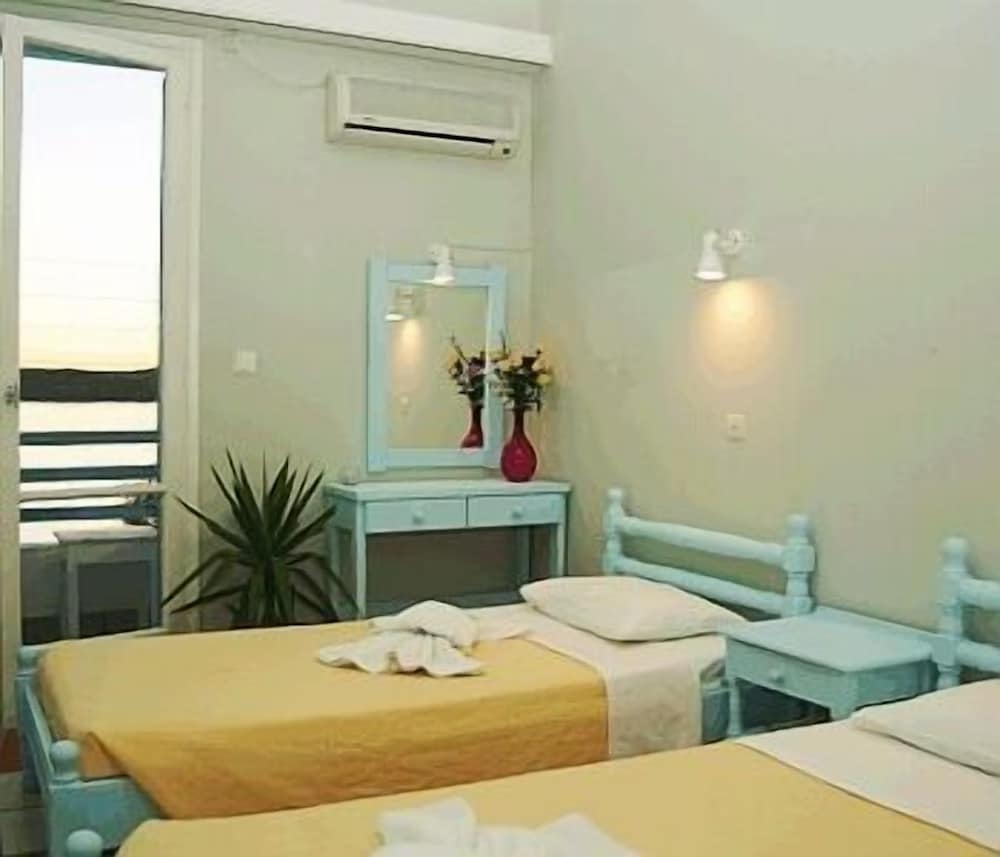 Standard Room, Beachside photo 1