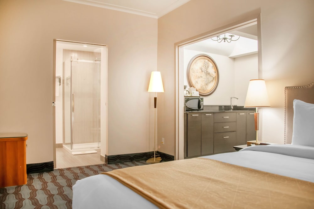 Empire Suites — photo 66