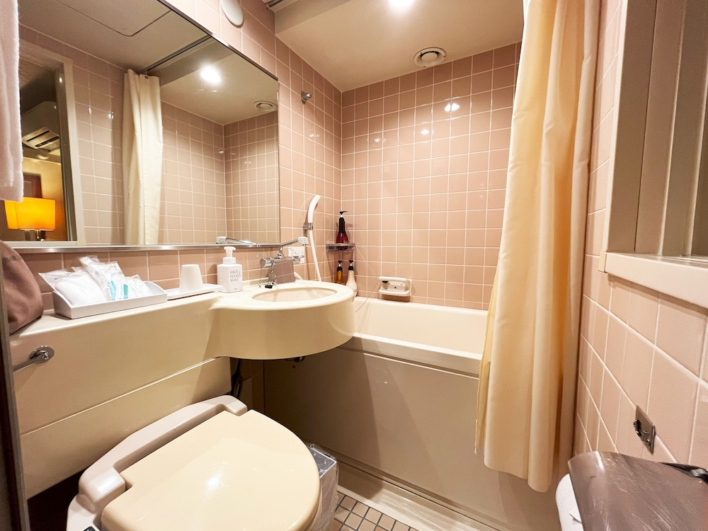 Compact Single Room, Smoking photo 3