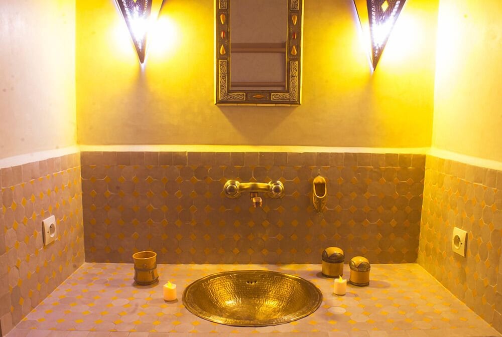 Comfort Twin Room, 2 Twin Beds, Private Bathroom, Pool View photo 3