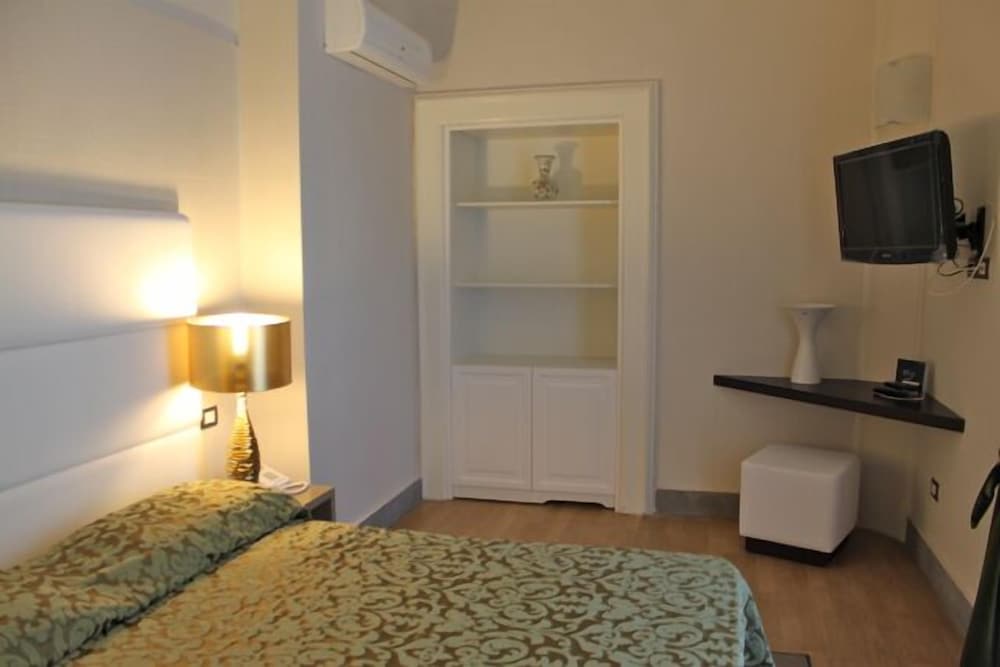 Executive Double Room, Garden View photo 1