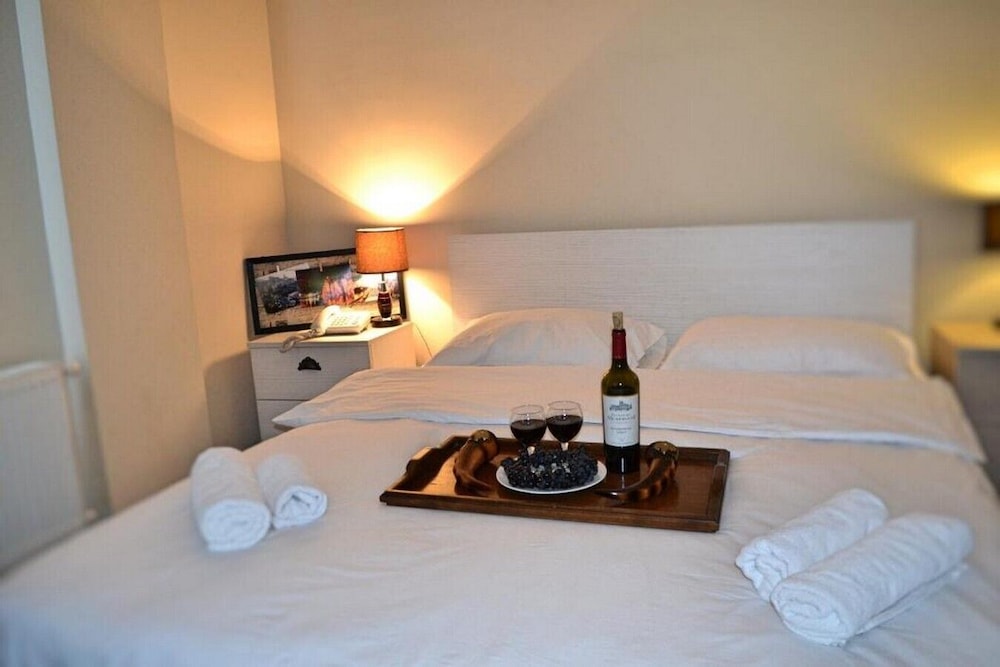 Standard Quadruple Room, Multiple Beds, City View