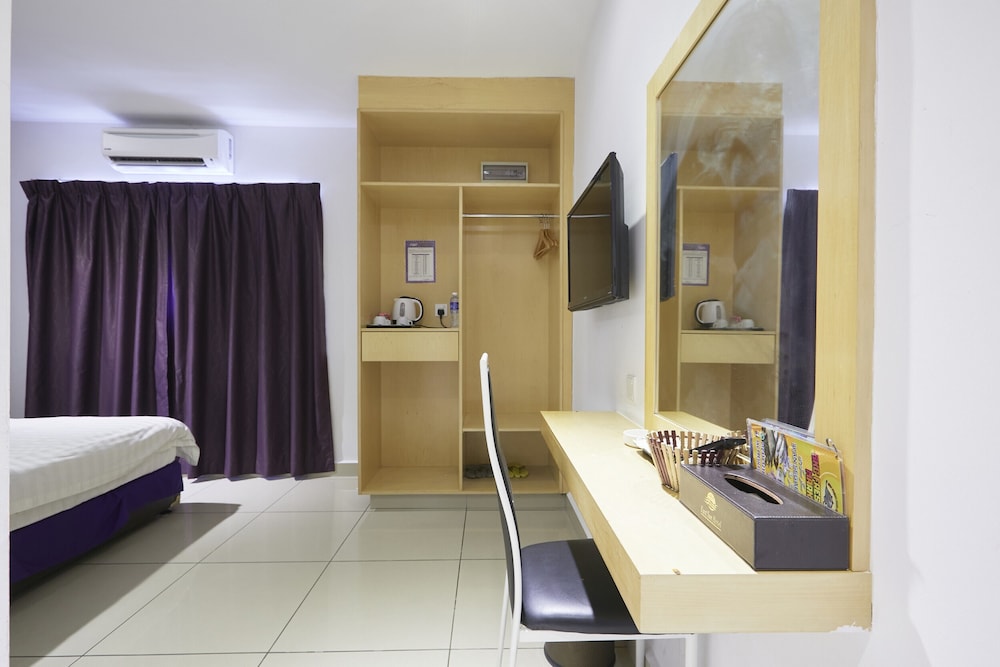 Standard Room - Photo 8