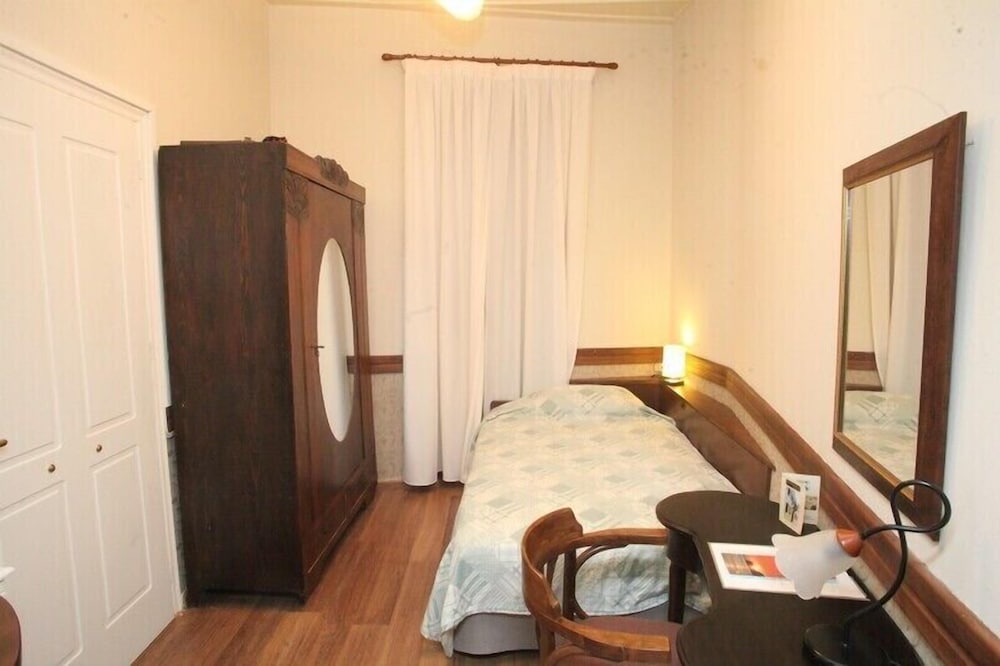 Classic Single Room photo 3