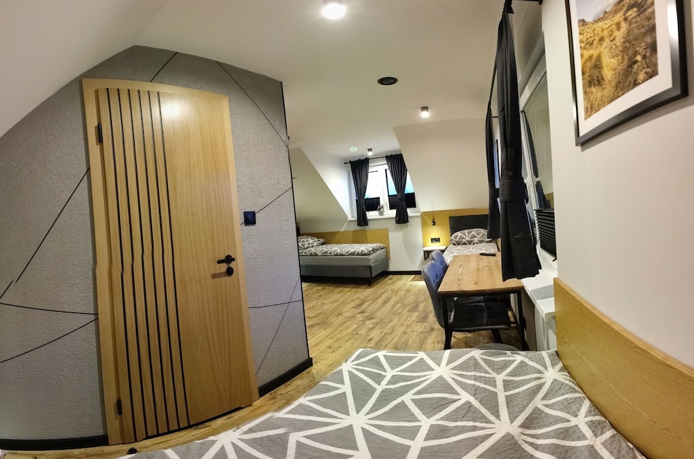 Triple Room, Ensuite, Garden View photo 3