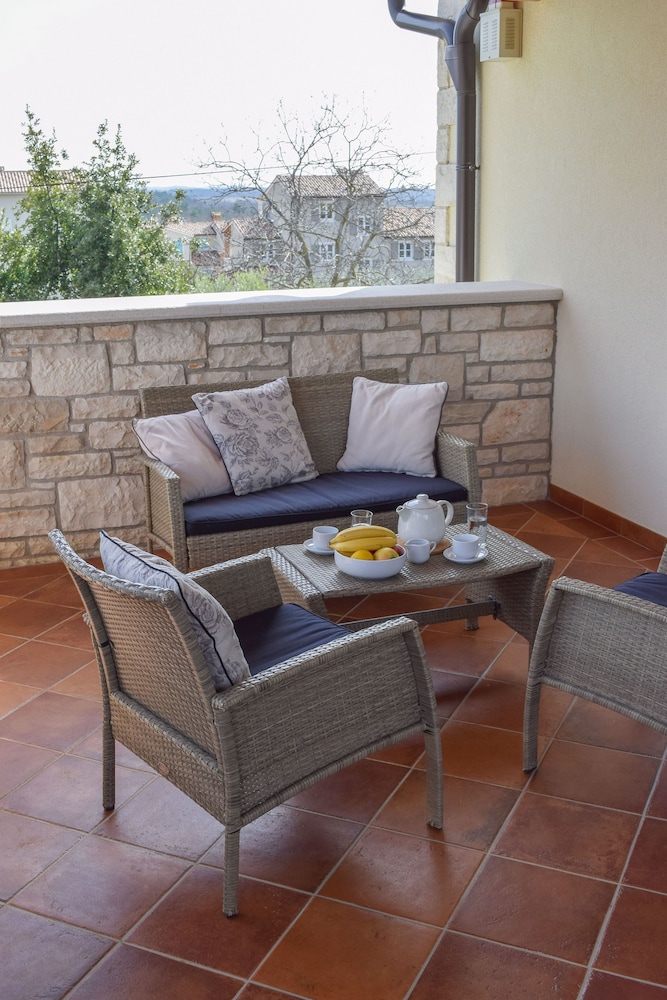 Family Villa, Multiple Beds, Non Smoking, Pool View photo 1