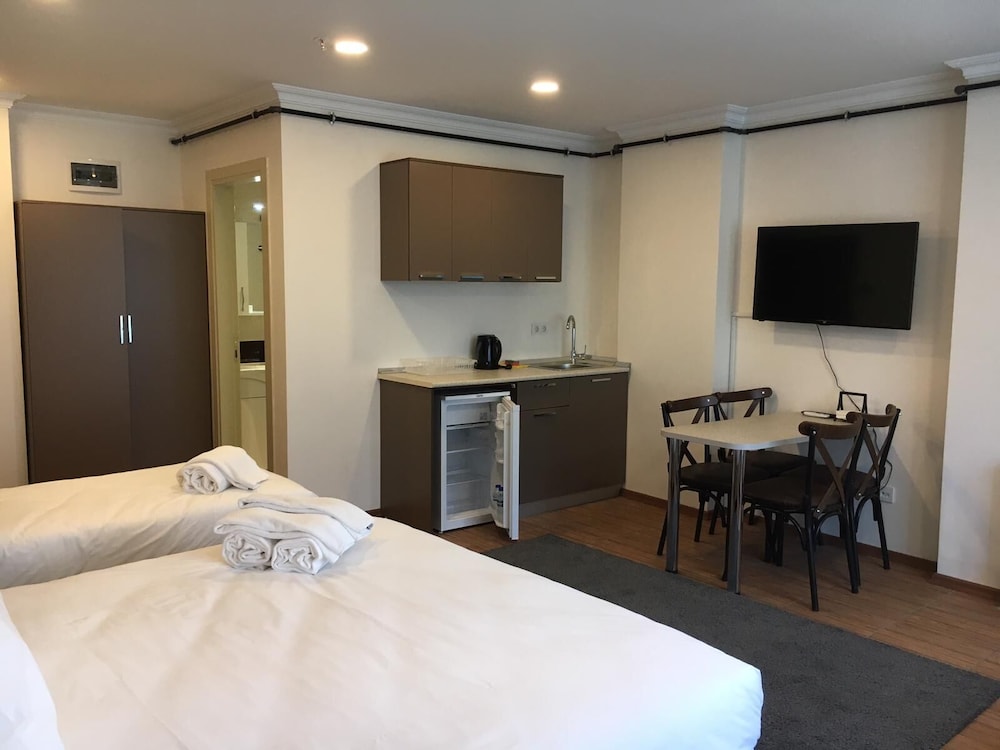Family Condo, City View photo 1