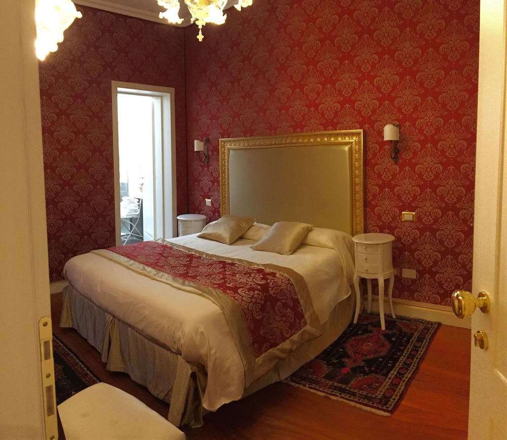 Superior Double or Twin Room, Non Smoking, Courtyard View photo 1