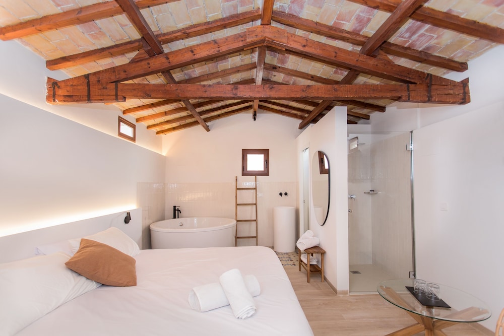 Premium Double Room, Ensuite (Jacuzzi)