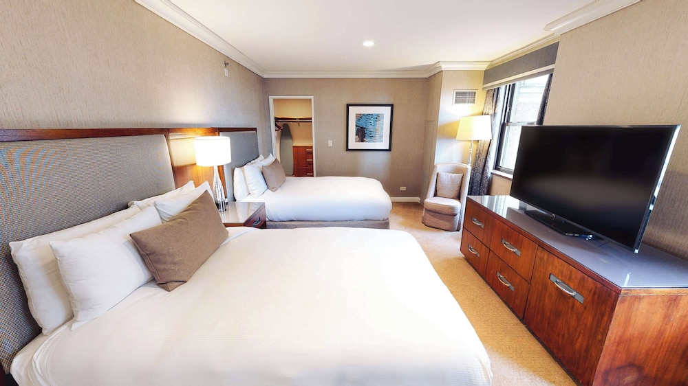 Suite, Multiple Beds, Non Smoking