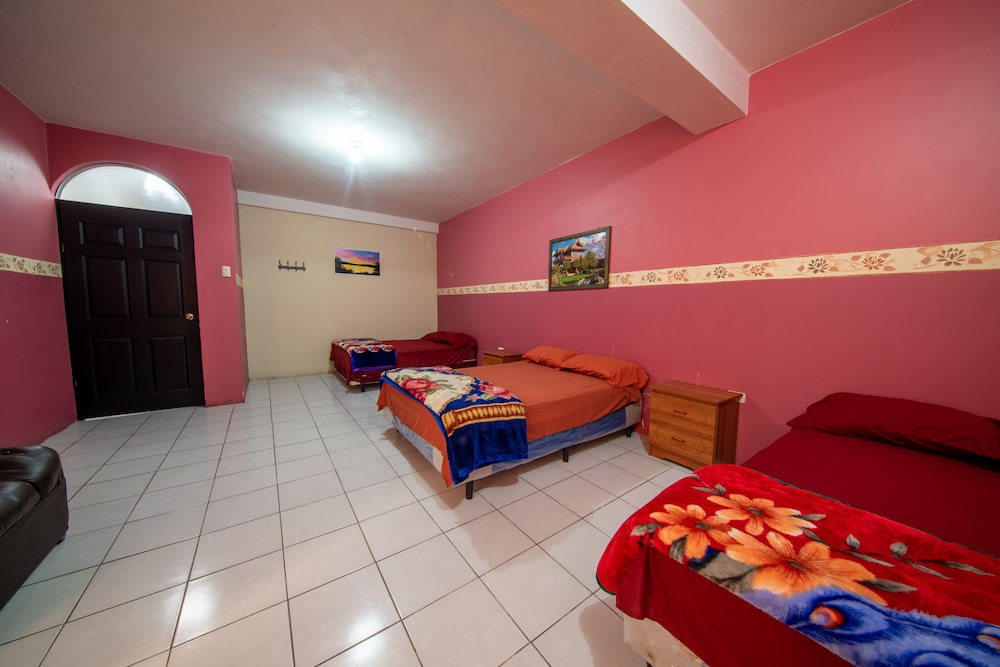 Basic Triple Room, Multiple Beds photo 1