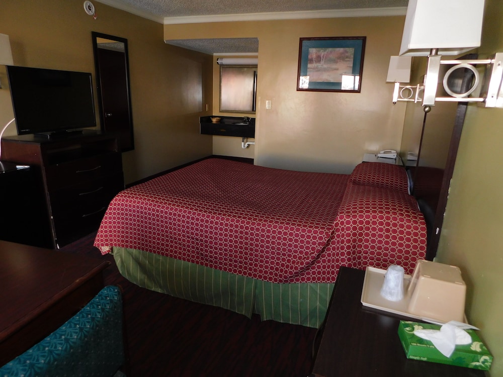 Standard Room photo 2