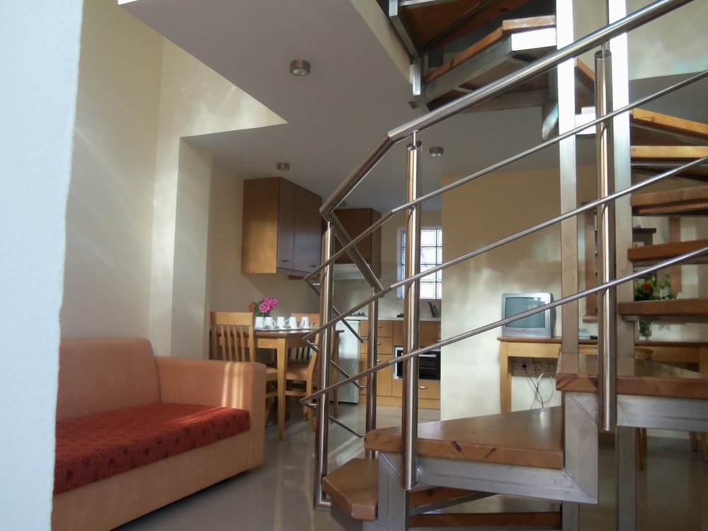 Luxury Duplex, Multiple Bedrooms, Sea View (Maisonnette)