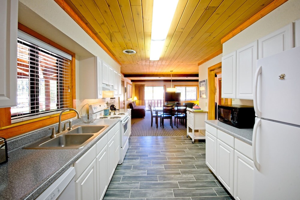 Chalet, 2 Bedrooms photo 3